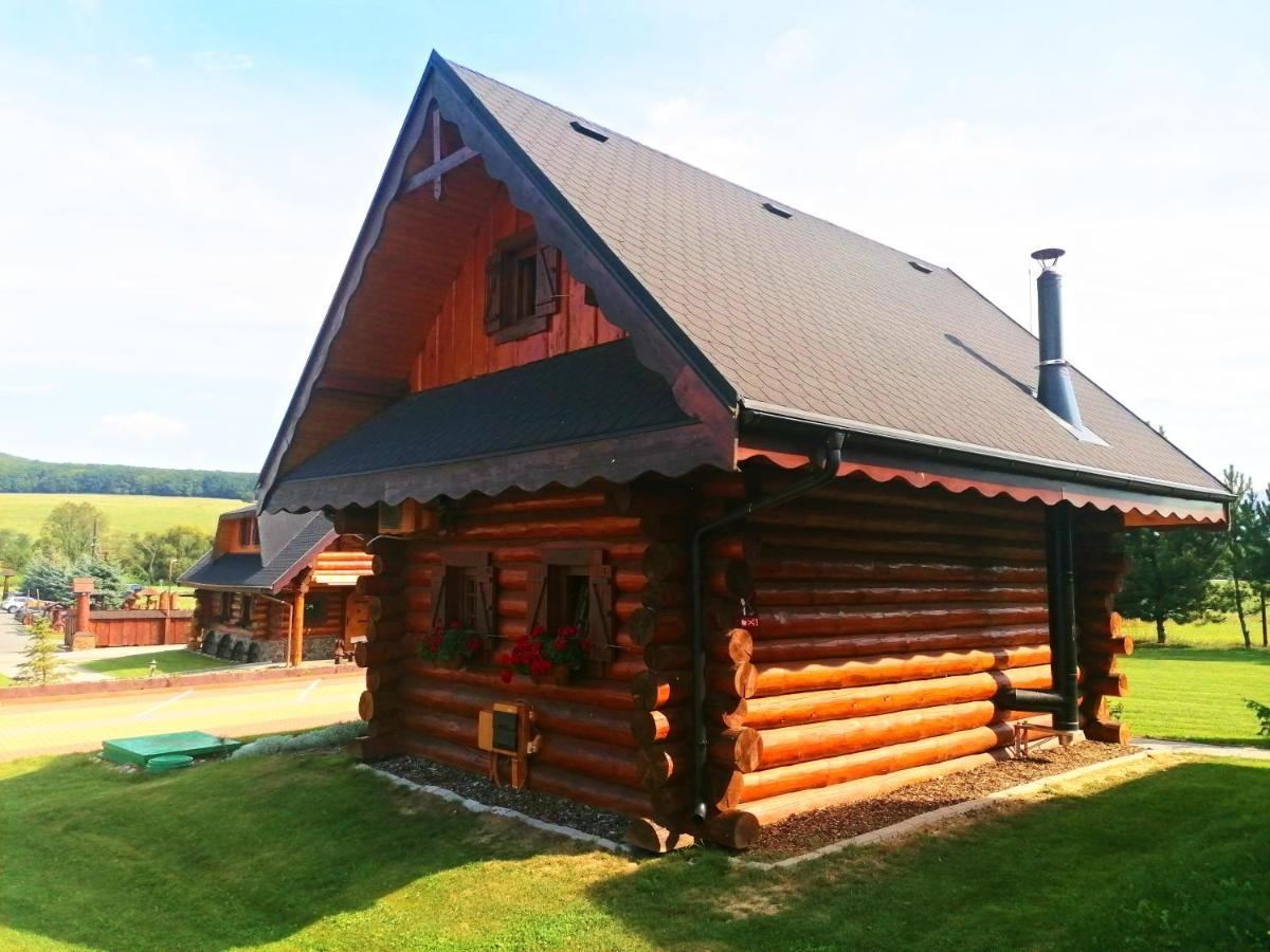 Ubytovanie Koliba Pacho - Zrub Anicka Прьевидза Экстерьер фото
